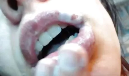 Jenna Ross mendapat beruap bercinta di bawah skandal bokep online pancuran air panas