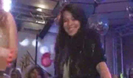 Seksi Rumania Menidurinya Sel bokep sek onlen Dengan Mainan Nya