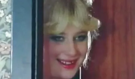 Wanita bikeponline gemuk pelacur mendapat kacau dengan mani muncrat