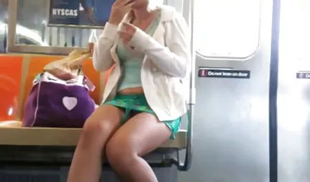 Amatir istri UK fucked di Threesome bokep bus online