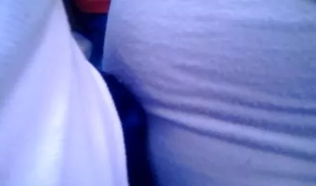 Rambut coklat artis porno melepas bokep online suster celana dalamnya