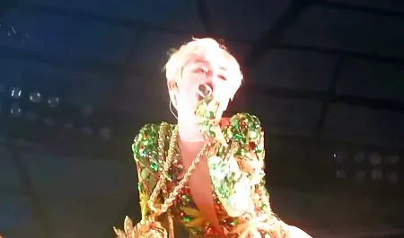 Beat-nya bokep online tudung yang menakjubkan Melissa mungkin