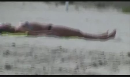 Toket besar bokeep online rambut pirang basah dan Horny