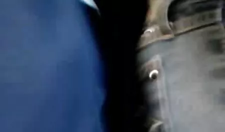 Orang latin nonton bokeb onlene Les gunting remaja