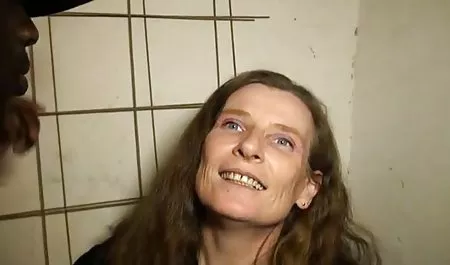 Vixen adalah Terangsang remaja Fucks dia bikep online terbaru menikah tetangga